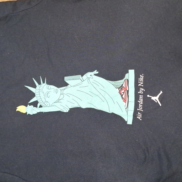 Youth Large Air Jordan Liberty T-shirt - Picture 1 of 4